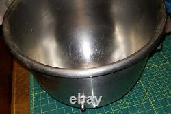 30 Quart Qt Stainless Steel Mixing Bowl Commercial Kitchen X3C