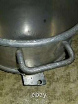 Hobart Stainless Steel VMLH30 30 Qt Mixing Bowl Commercial Mixer