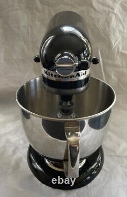 KitchenAid Artisan Mixer KSM150PS0B Black With5 Quart Mixing Bowl 10 Speed Used