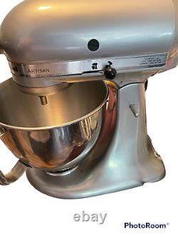 KitchenAid Artisan Silver 5 Qt Electric Tilt Head Stand Mixer with 4 Accessories
