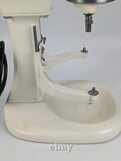 KitchenAid K5-A Lift Stand 10-Speed Mixer with Bowl & Attachments vintage usa