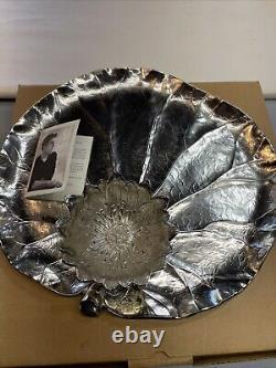 Michael Aram Two-Piece Lotus And Lilly Chip and Dip Bowl/platter! Used 1 Time