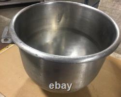 Univex 20Qt Reducing Stainless Steel Mixing Bowl. Fits A 30qt Mixer. Reduces