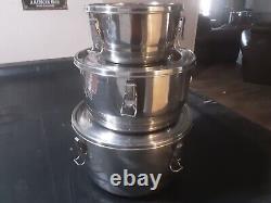 Vintage. The Coolest Stainless Steel Kitchen Mixing Bowls EVER. See Description