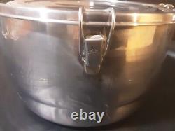 Vintage. The Coolest Stainless Steel Kitchen Mixing Bowls EVER. See Description