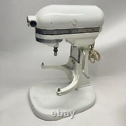 White Kitchenaid K5-a Mixer With Bowl Wisk & Paddle Works Great Has Lift Handle