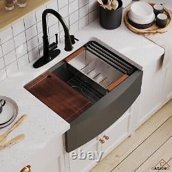 Évier de cuisine en acier inoxydable avec poste de travail, simple cuve, 16-gauge, style ferme avec tablier.