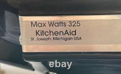 Kitchenaid Artisan Mixer Ksm150ps0b Black With5 Quart Mixing Bowl 10 Speed Utilisé