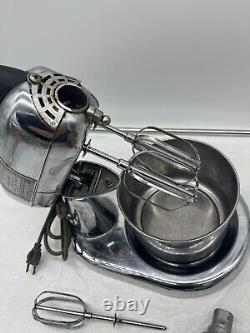 Mélangeur sur socle Vintage MCM Dormeyer Silver-Chef, modèle 4300 avec bol/moulin, fonctionne.