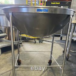Vollrath 80-quart Mixing Bowl With Inox-steel Mobile Dolly-79818 Rolls Smooth